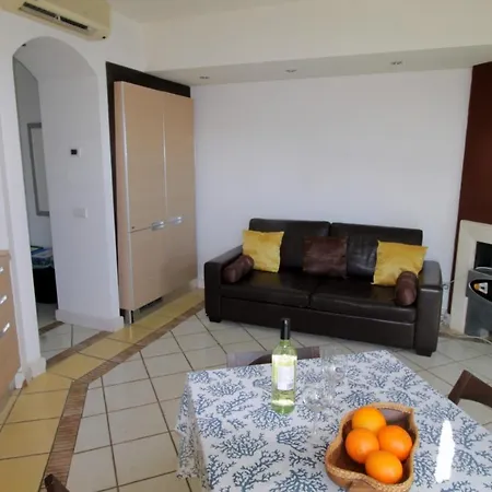 Panoramic - Holidays Appartement *