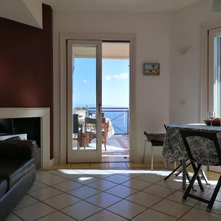 Panoramic - Holidays Apartment Taormina
